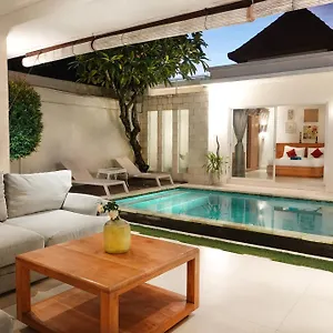 Leda Villa